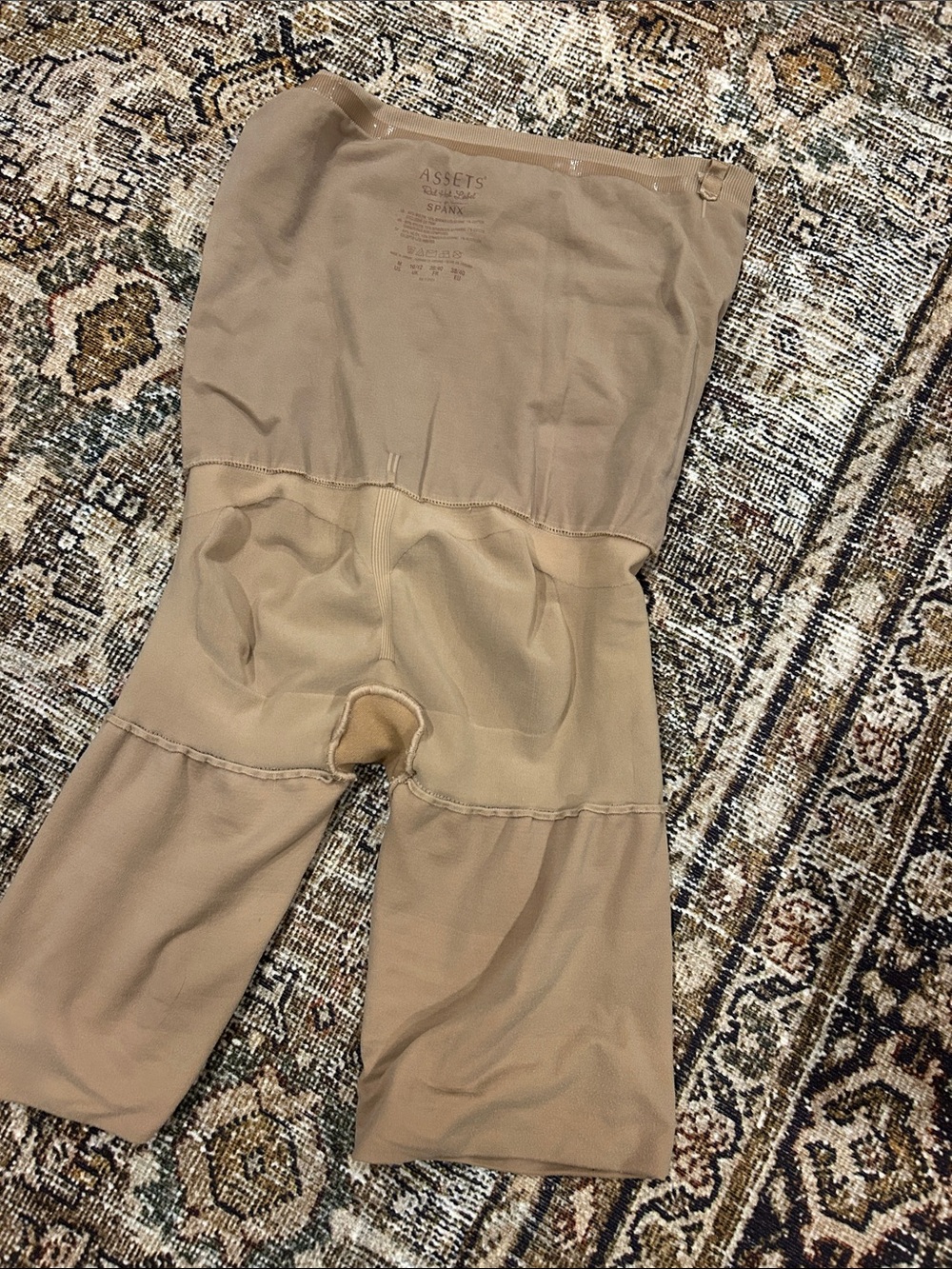 High-Waist Sculpting Shaper Shorts - Tan - Picture 6 of 7